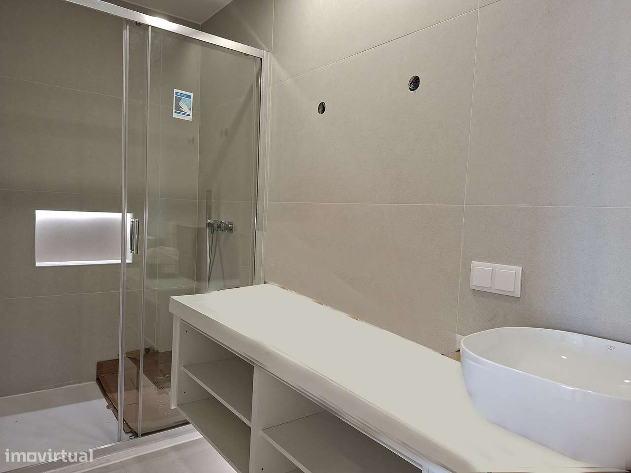 Moradia T3 nova com jardim em São Domingos de Rana-15