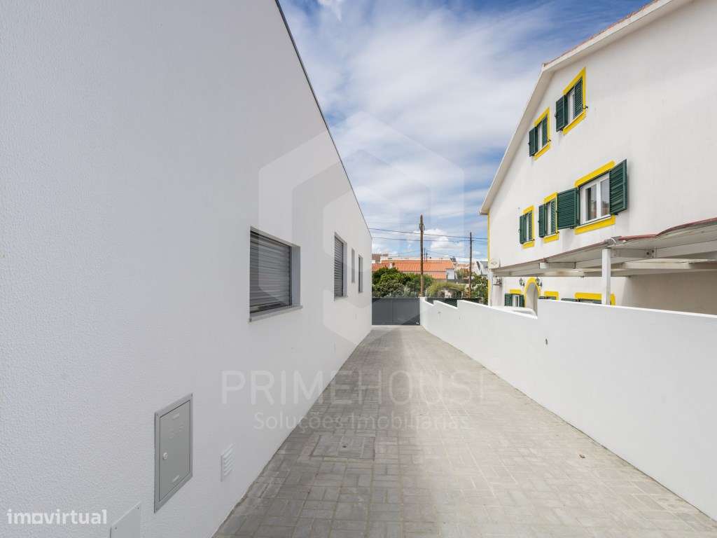 Moradia com 3 suites, garagem e piscina na Av. de Negreiros - Quint...-42