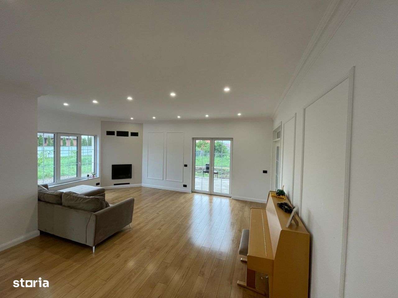 Casă spațioasă cu 3 camere și grădină în Burdujeni - Imagine principală: 2/14