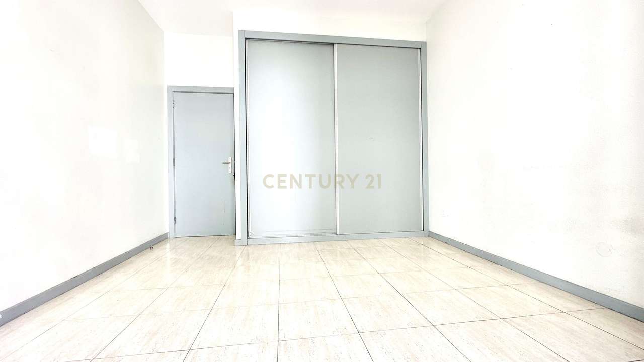 Prédio Urbano no Centro do Funchal – Oportunidade de Investimento - Lo-13