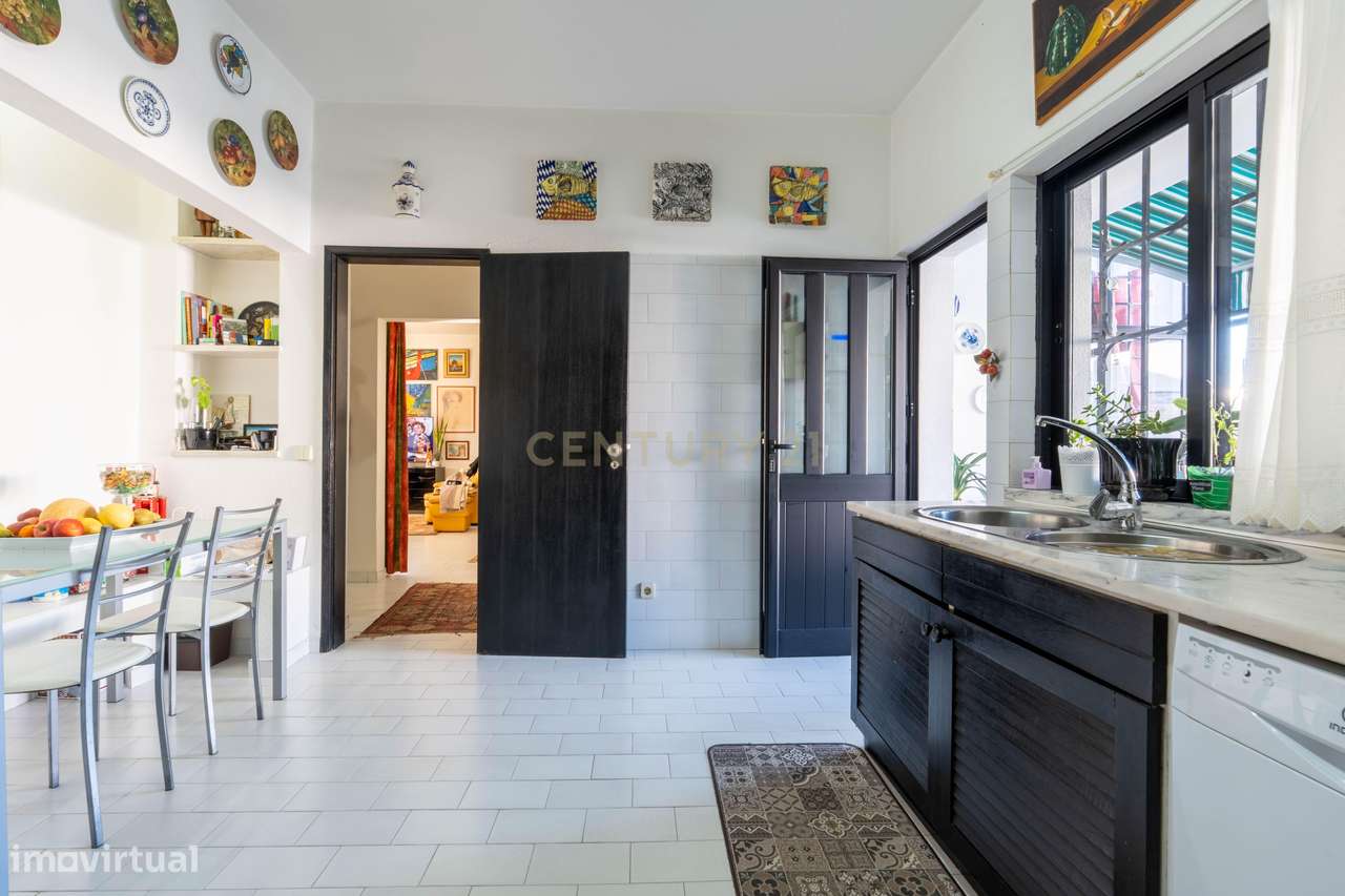 Oportunidade Rara: Moradia com Piscina e 3097m² de Terreno em Almancil-20