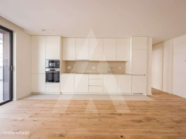 Apartamento T3 localizado no centro de Aveiro - Grande imagem: 2/26