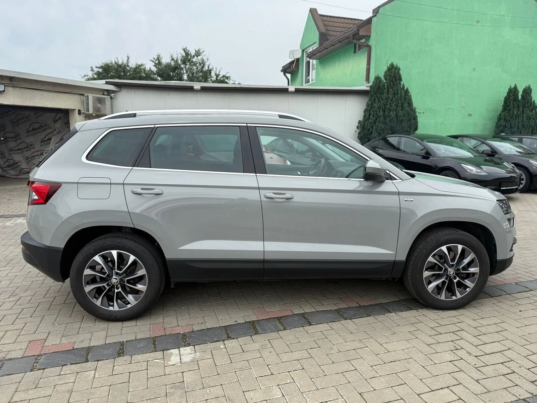 Skoda Karoq 2.0 TDI SCR 4x4 DSG Drive 125 - 17
