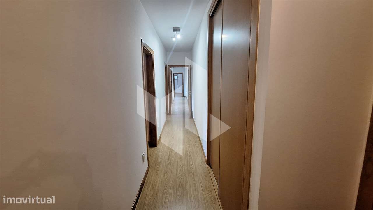 Apartamento T3 Venda em Tondela e Nandufe,Tondela-19
