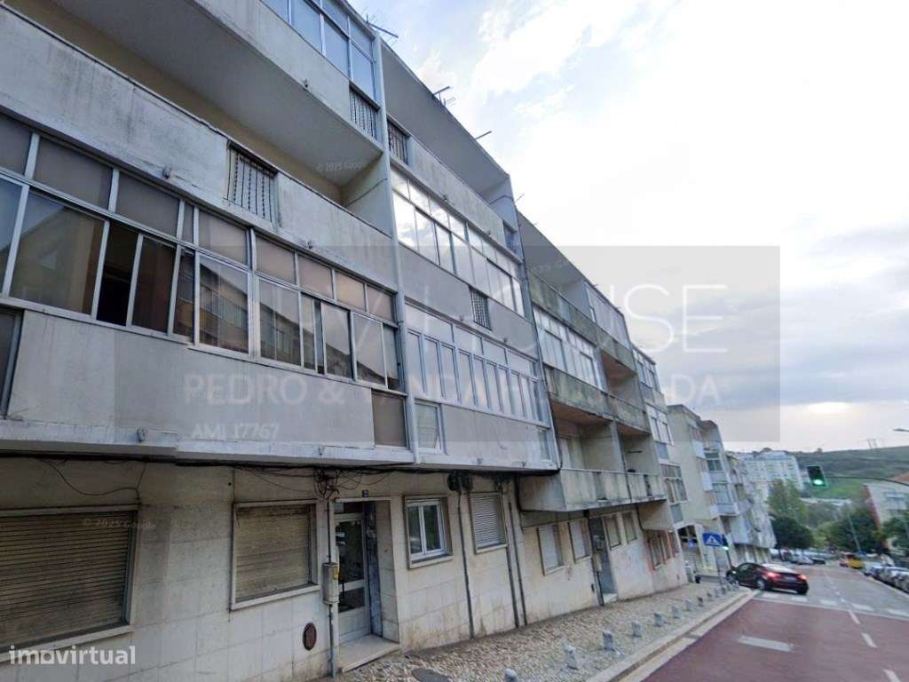 Apartamento T2 com 78 m² no Cacém Oportunidade de negócio-2