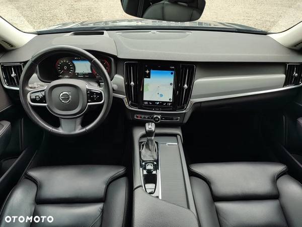 Volvo S90 D4 Geartronic Momentum Pro - 10