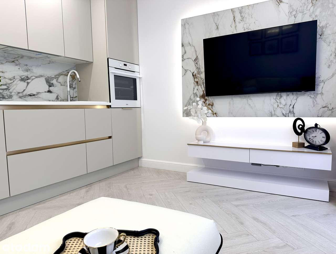 Komfortowa kawalerka z sypialnią, os. Tysiąclecia, przy stawie Maroko - Pełny obrazek: 3/10