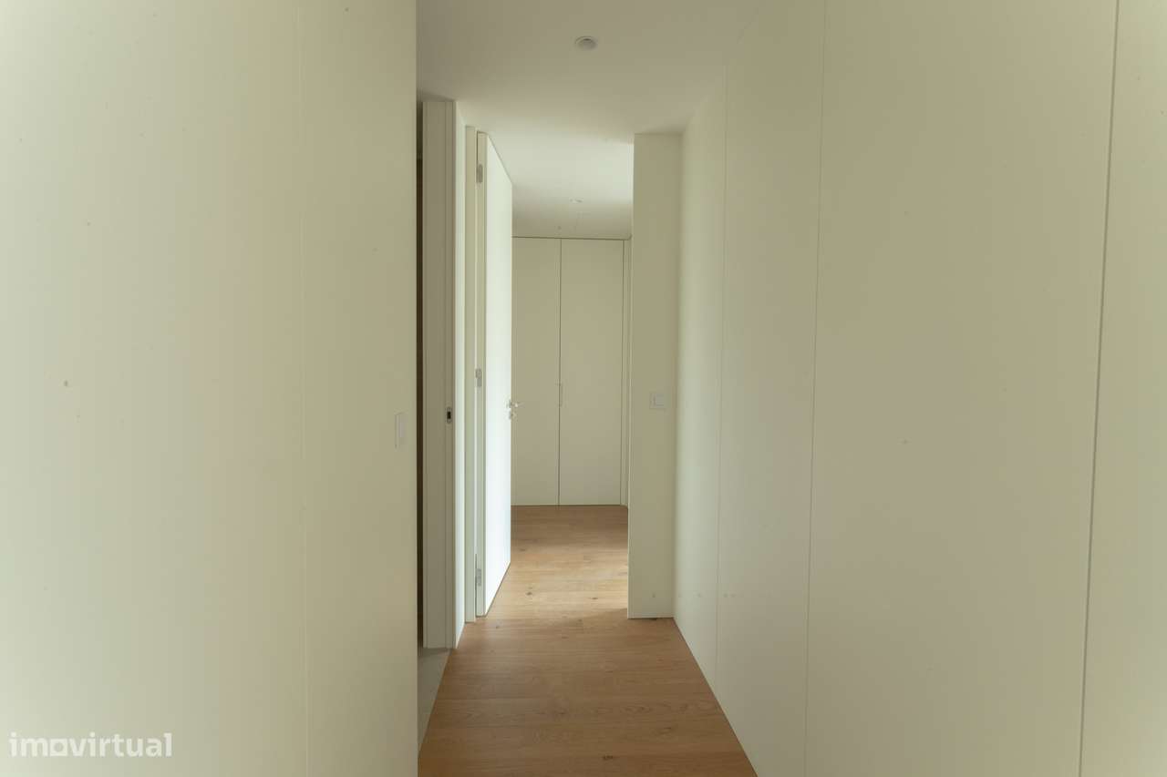 Apartamento T2 fim de construção Avenida Edgar Cardoso Vila Nova Gaia-13