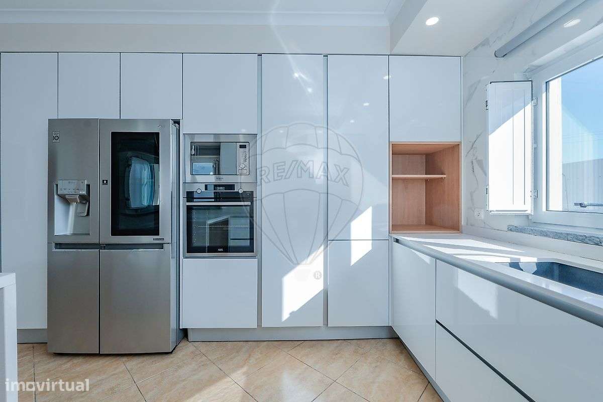 Moradia T4 para venda-13