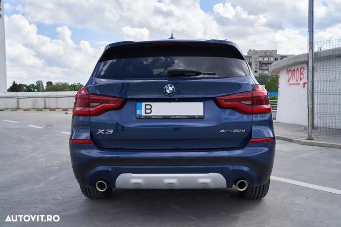 BMW X3 xDrive20d AT xLine - 11