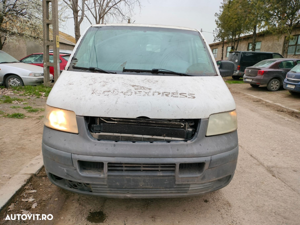 Dezmembrari  VW TRANSPORTER Mk 5 / T5 / caravelle  2003  > 0000 1.9 T - 3