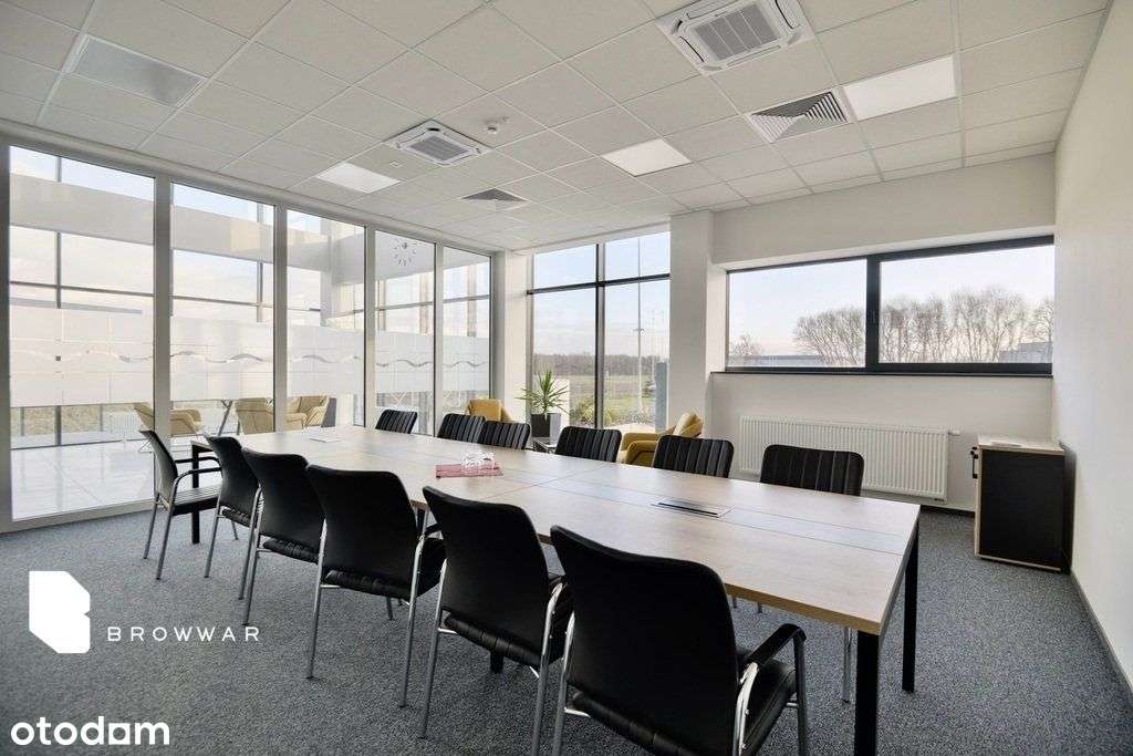 Nowoczesna przestrzeń biurowa lub magazynowa - Pełny obrazek: 5/14