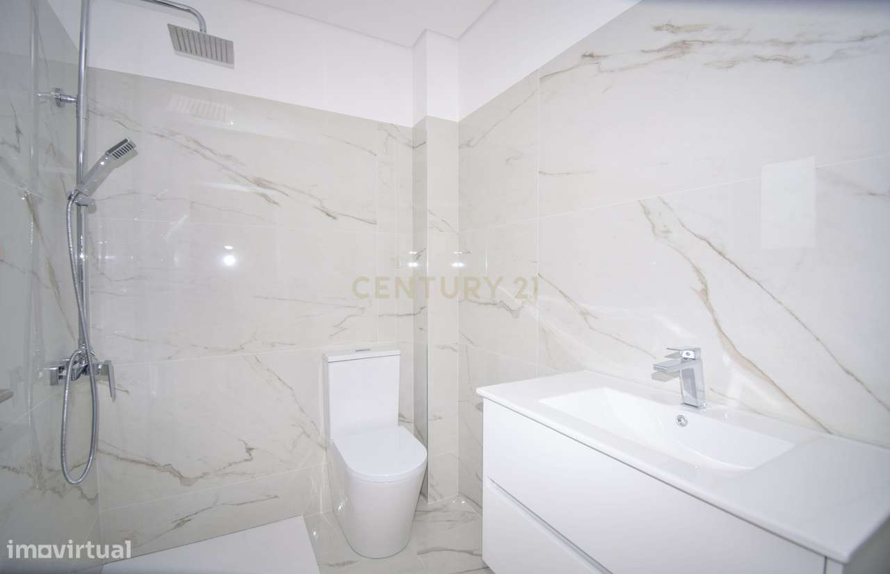 Moradias Condomínio fechado Belas Garden  T2+1 e T3+1-31