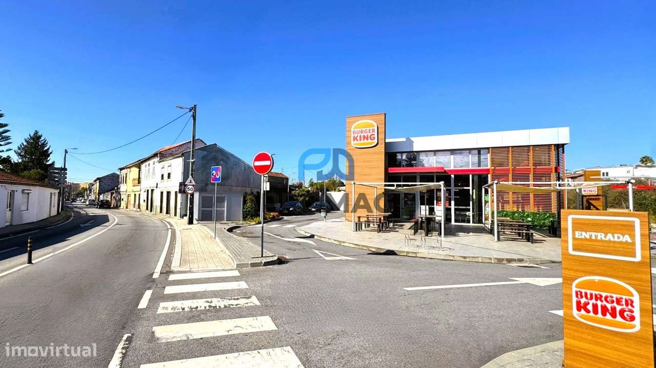 MORADIA T2 em Banda com Garagem em Baguim do Monte - Junto ao Metro - Grande imagem: 5/54