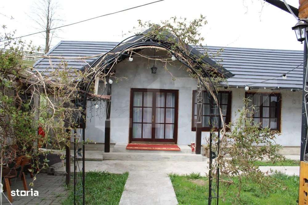 Casa de vacanta si anexe in  Stulpicani - Imagine principală: 4/19