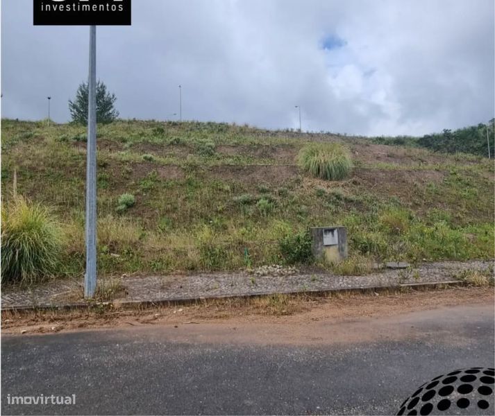 Terreno Urbanizado à Venda em Alenquer - Grande imagem: 3/3