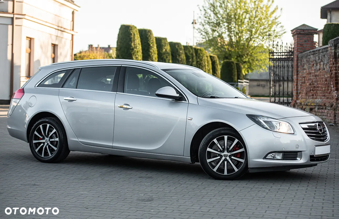 Opel Insignia 2.0 T Cosmo - 3