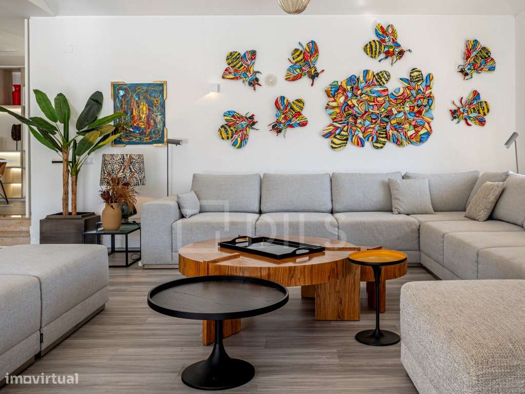 Moradia T6+1 em Soltróia, junto à praia, com piscina-11