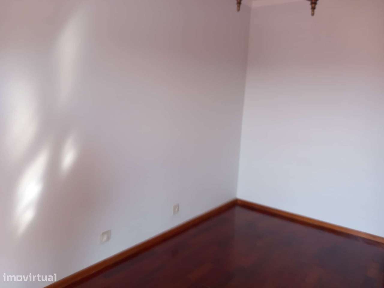 Comprar  Apartamento T2 Dúplex Centro de Gondomar-14