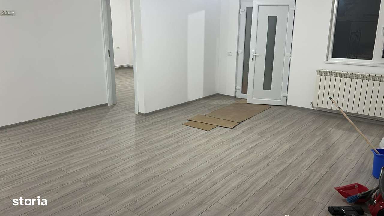 Casa cu Mansardă in Lumina, centru-8