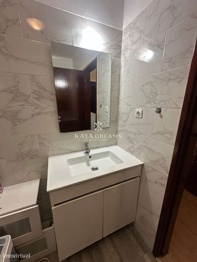 Apartamento T2 para venda em Cacém-7