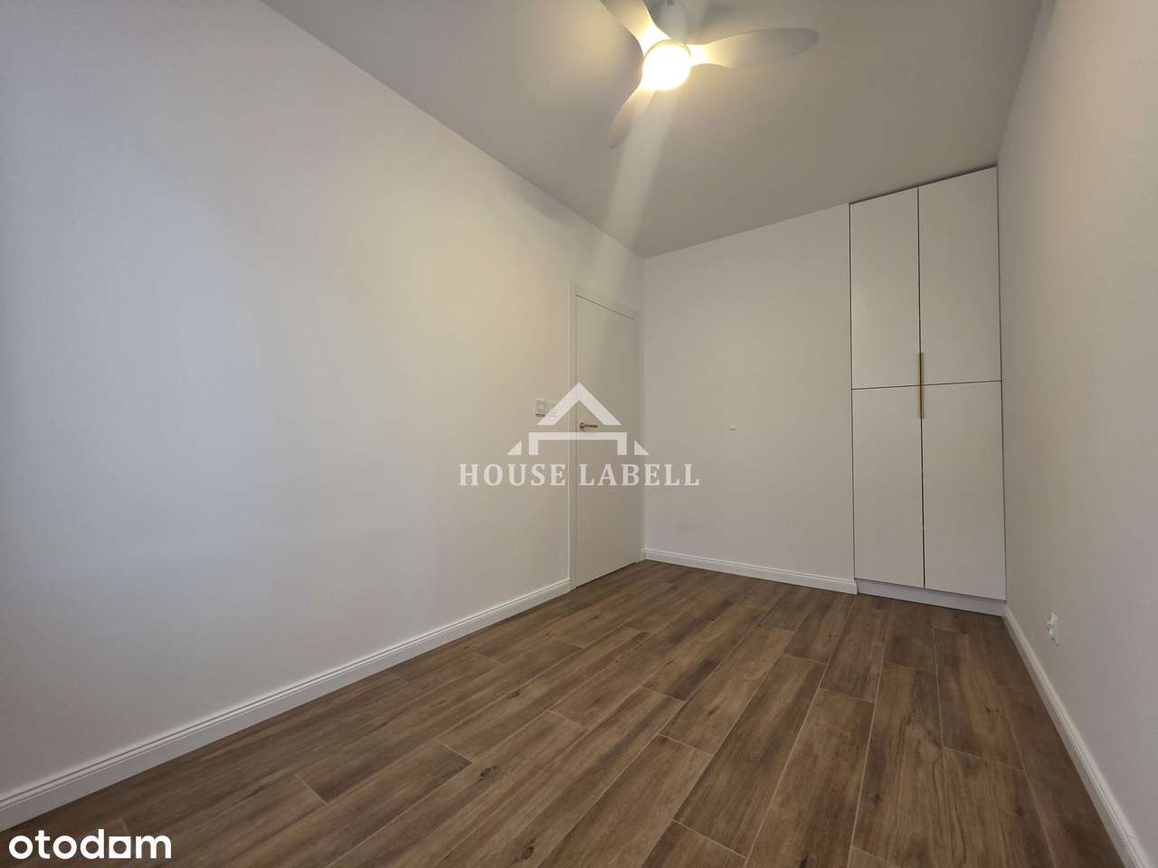 Ponadczasowe eleganckie mieszkanie, 3 pokoje z miejscem postojowym-14