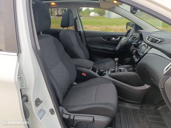 Nissan Qashqai 1.5 dCi Tekna - 25