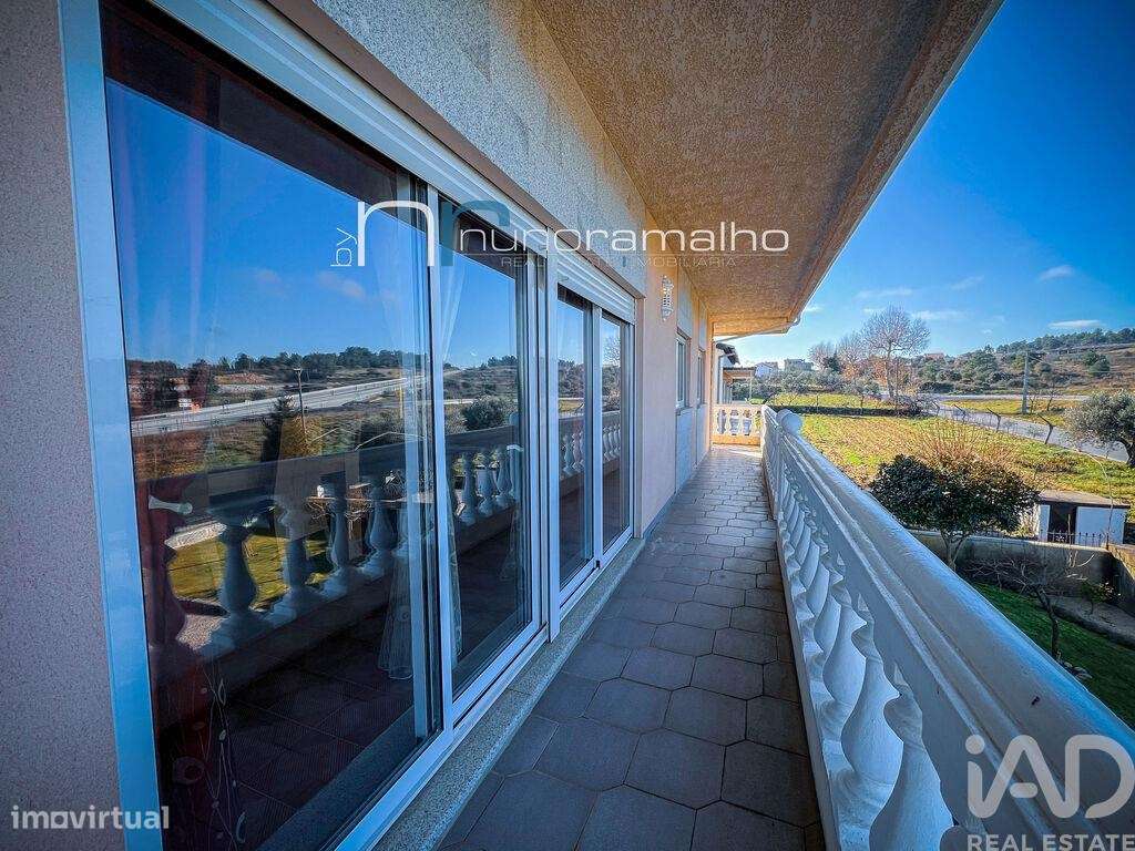 Casa / Villa T5 em Pinhel de 240,00 m2 - Grande imagem: 4/30