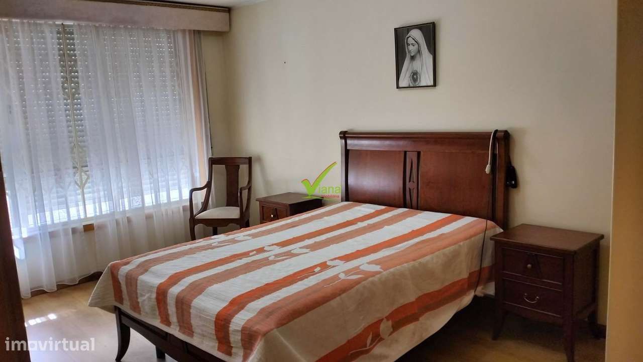 T. 4 com garagem individual - Centro da Póvoa de Varzim-10