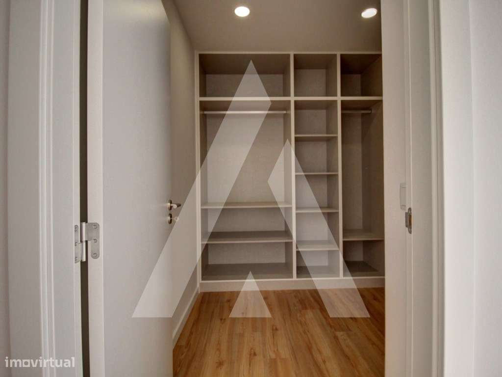 Apartamento novo preparado para T2 no coração de Vila Nova de Poiares-19