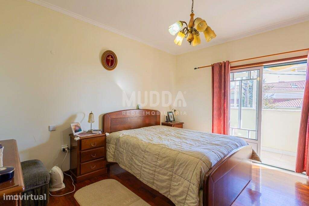 Moradia T4 à venda em Mataduços, Esgueira, Aveiro – Espaço, Conforto e-41