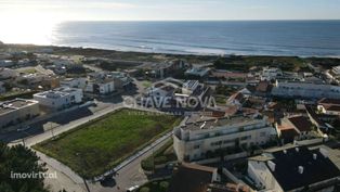 Moradia Geminada V4 em Valadares (300mts da praia)