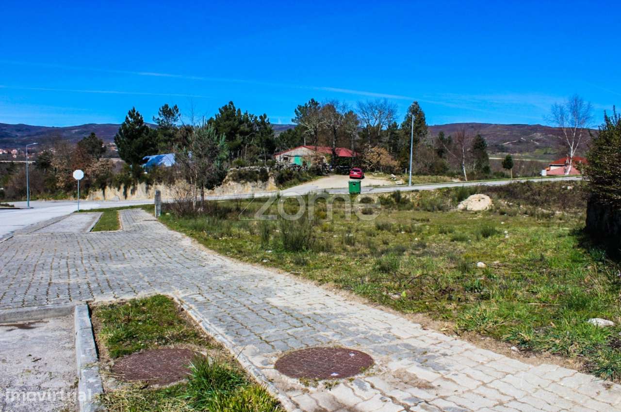 Lote de Terreno na urbanização do cerrado, em Montalegre - Grande imagem: 5/9