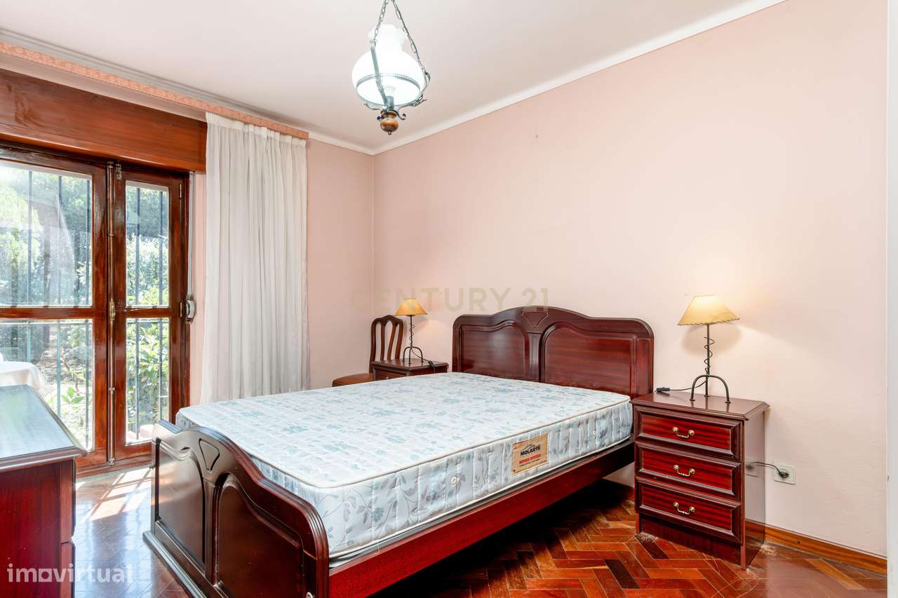 T2 em Caselas – Oportunidade para Criar a Casa dos Seus Sonhos-8
