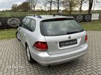 Volkswagen Golf 1.6 TDI DPF MATCH - 11