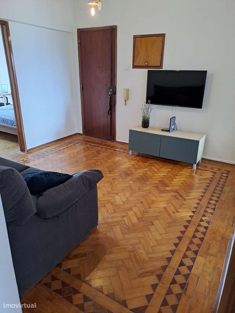Apartamento T3, Almada-13