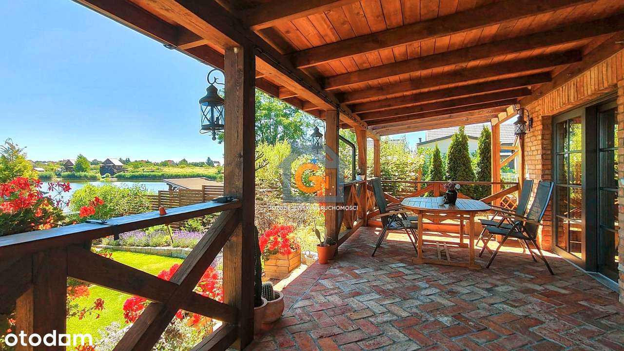 Dom nad jeziorem w Spalona z unikalnym klimatem wiejskiej chaty-18