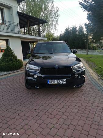 BMW X5 xDrive50i - 2