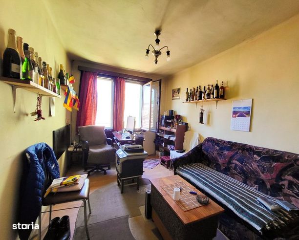 Casa 8 Camere, 3 Apartamente, Singur in curte-7