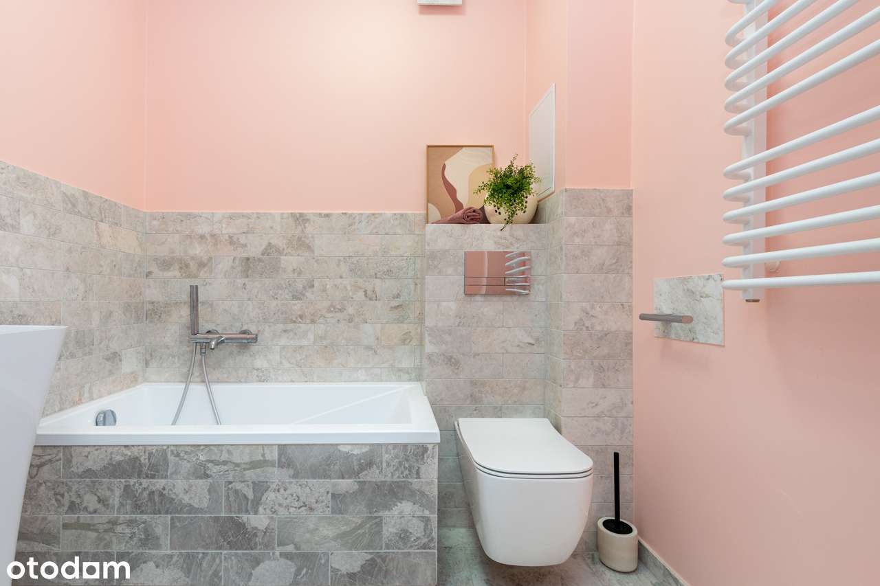 Ścisłe centrum | 1 piętro | Po remoncie | Balkon-8