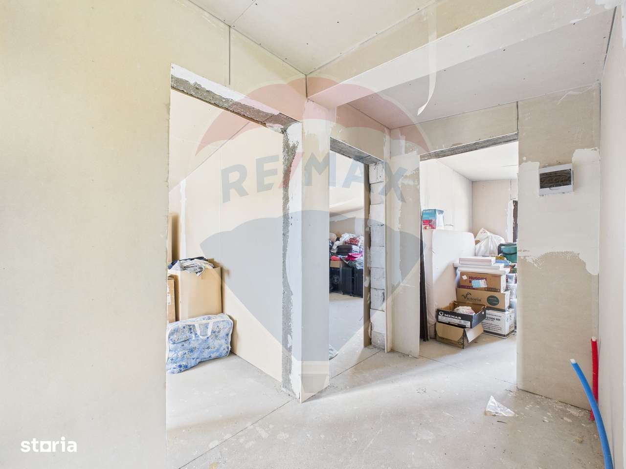 Casă cu 5 camere si 500mp Teren de vânzare în Buftea - Imagine principală: 5/16