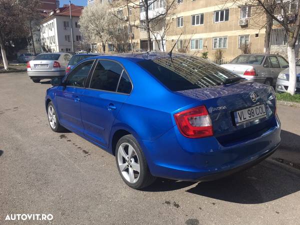 Skoda RAPID 1.2 TSI Ambition - 17