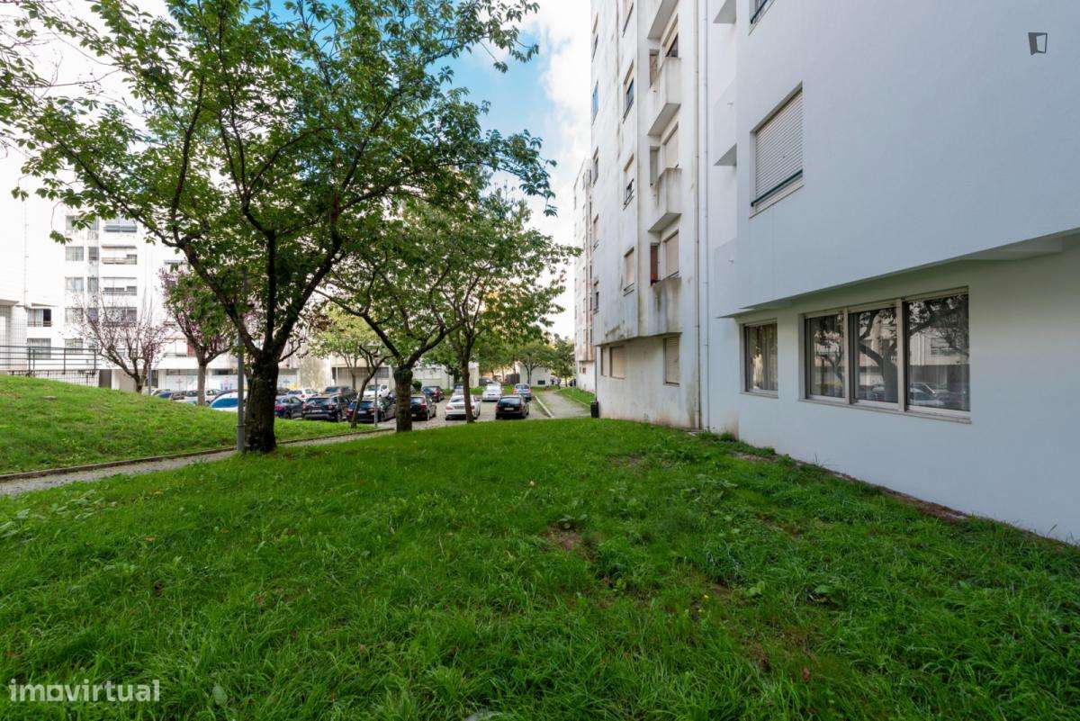 Apartamento com 2 quartos - localizado em Águas Santas Porto - Grande imagem: 4/8