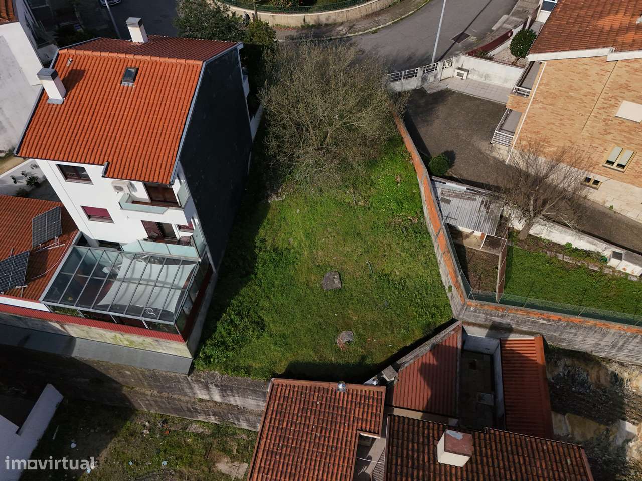 Terreno à venda na Rua da Escola Padre Américo - Campo, Valongo - Grande imagem: 3/5