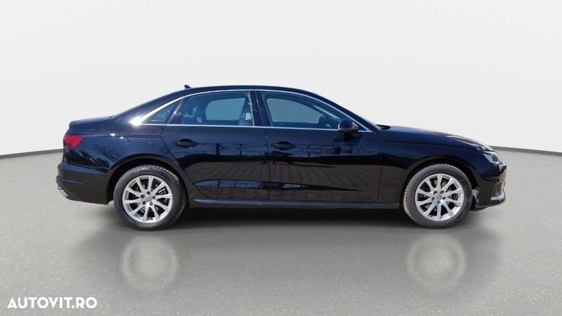 Audi A4 30 TDI S tronic S Line - 4