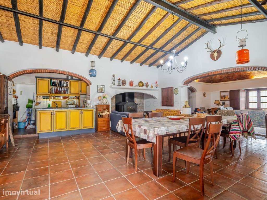 Quinta com quatro suítes e moínho, junto ao Rio Guadiana-46