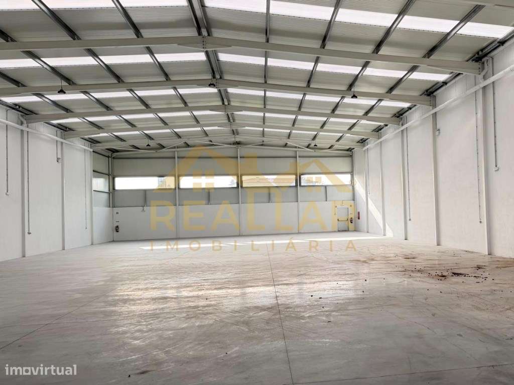 Pavilhão Industrial de 1.200 m² em Barcelos - Potência de 200 kVA e... - Grande imagem: 5/21