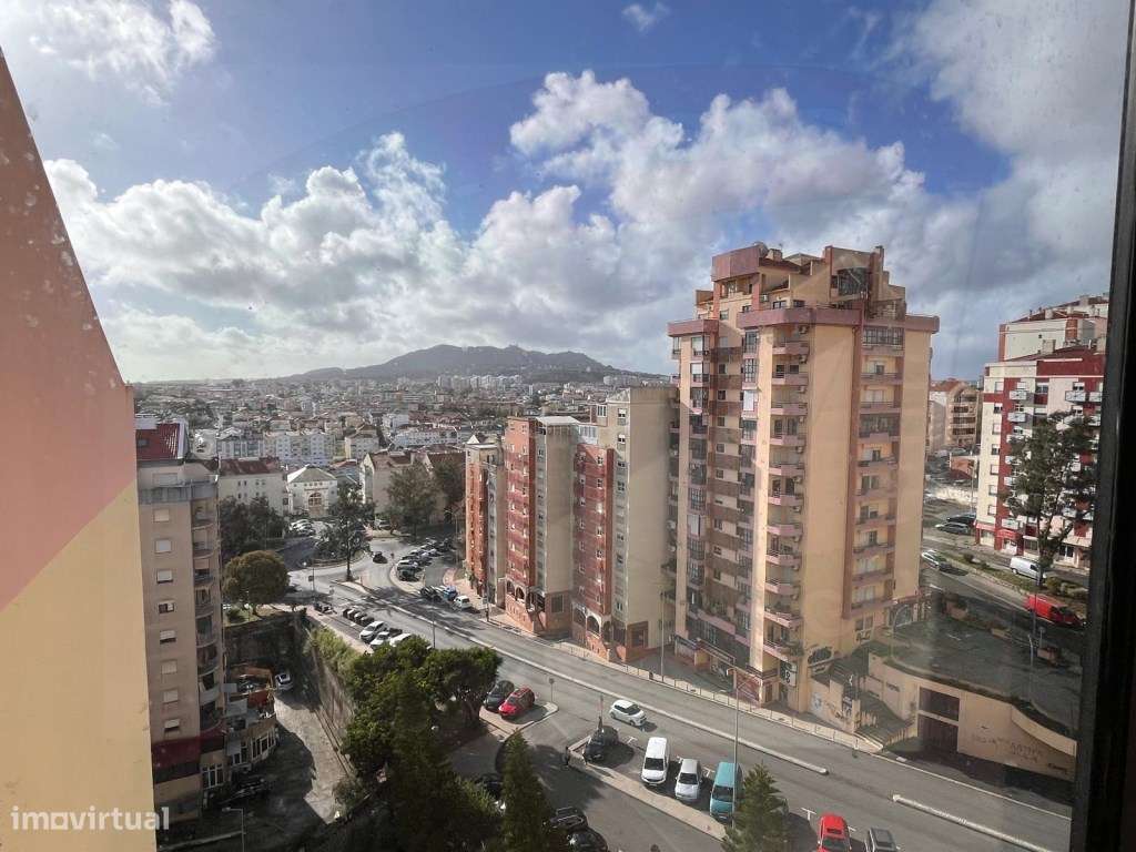 Apartamento T2, Tapada das Mercês-10