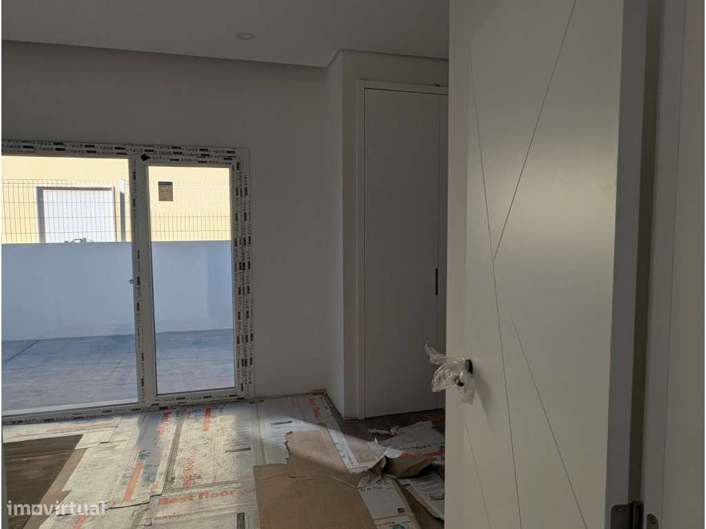 Moradia Isolada T4 Térrea a Venda No Pinhal do General-23