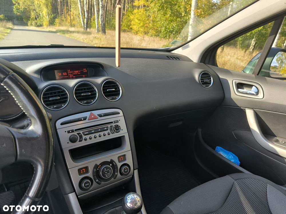 Peugeot 308 HDi FAP 110 Platinum - 8